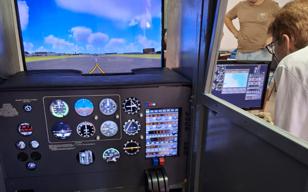 Hito para el Aeroclub Paraná. Nuestro simulador ICARUS I obtiene la Certificación ANAC.